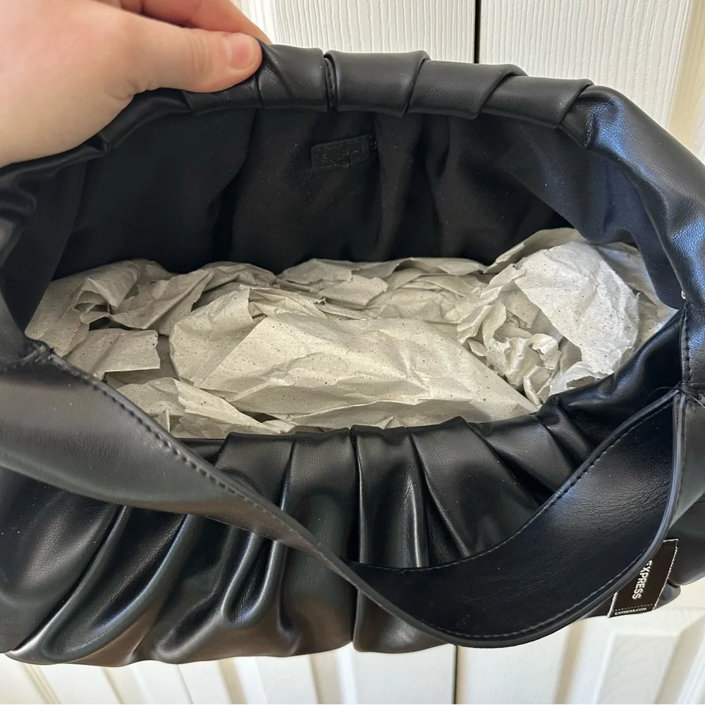 Express Slouched Hobo Handbag Runch Shoulder Bag Black Faux Leather - Picture 7 of 8